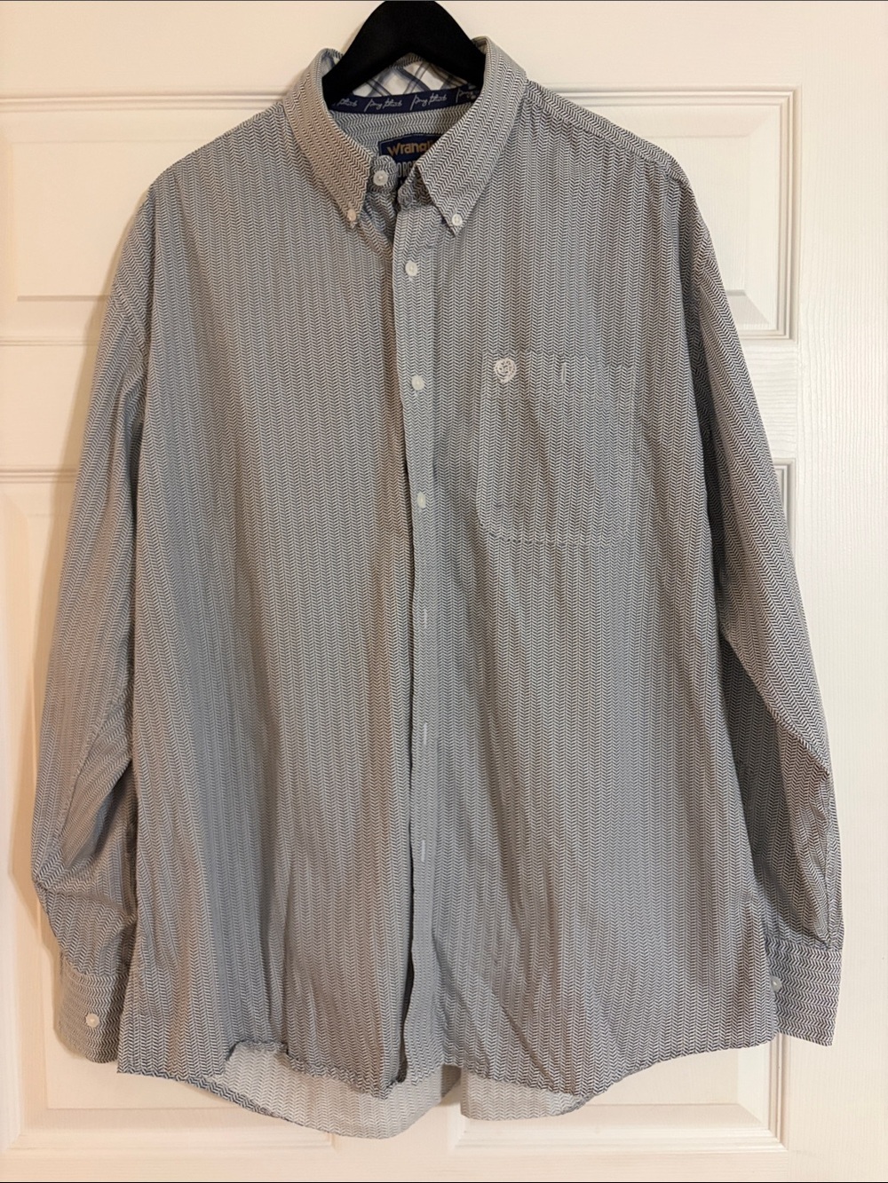 Wrangler George Strait Men's Button-Down Shirt - Size XL